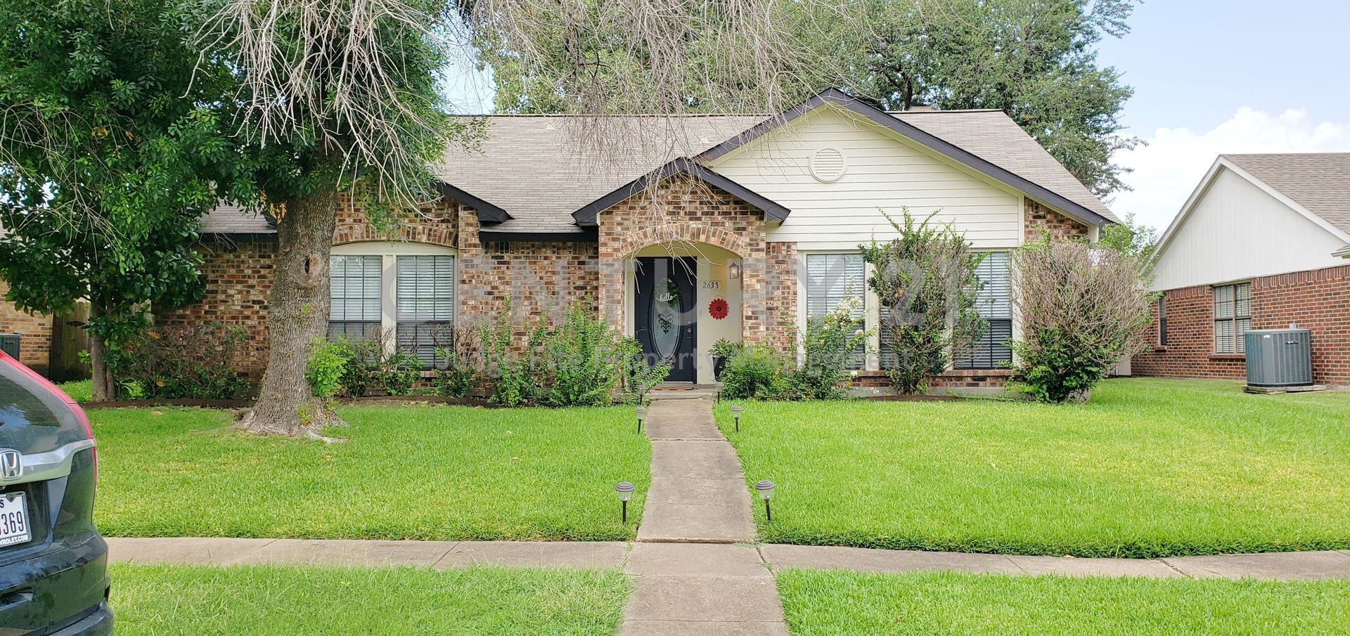 Garland House: 2633 Ladywood Drive