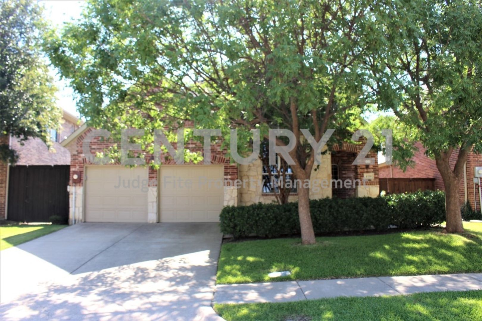 Frisco House: 4550 Childress Trail