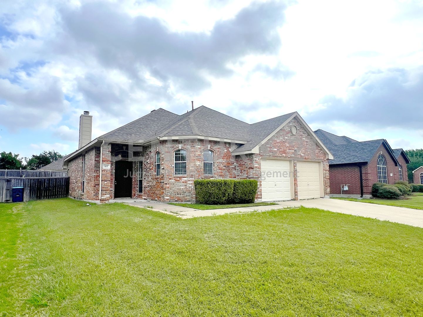 Rockwall House: 112 Walnut Lane