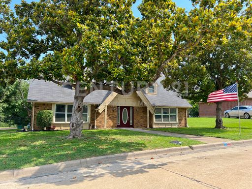 Spectacular 2-Story 4/2/2 in Midlothian For Rent! – photo 1