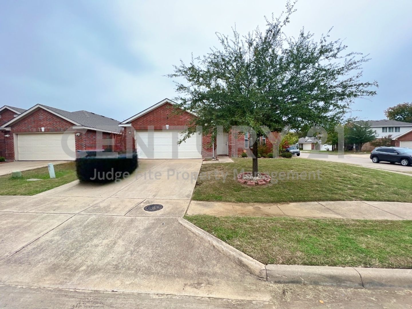 Dallas House: 1923 Pin Oak Lane