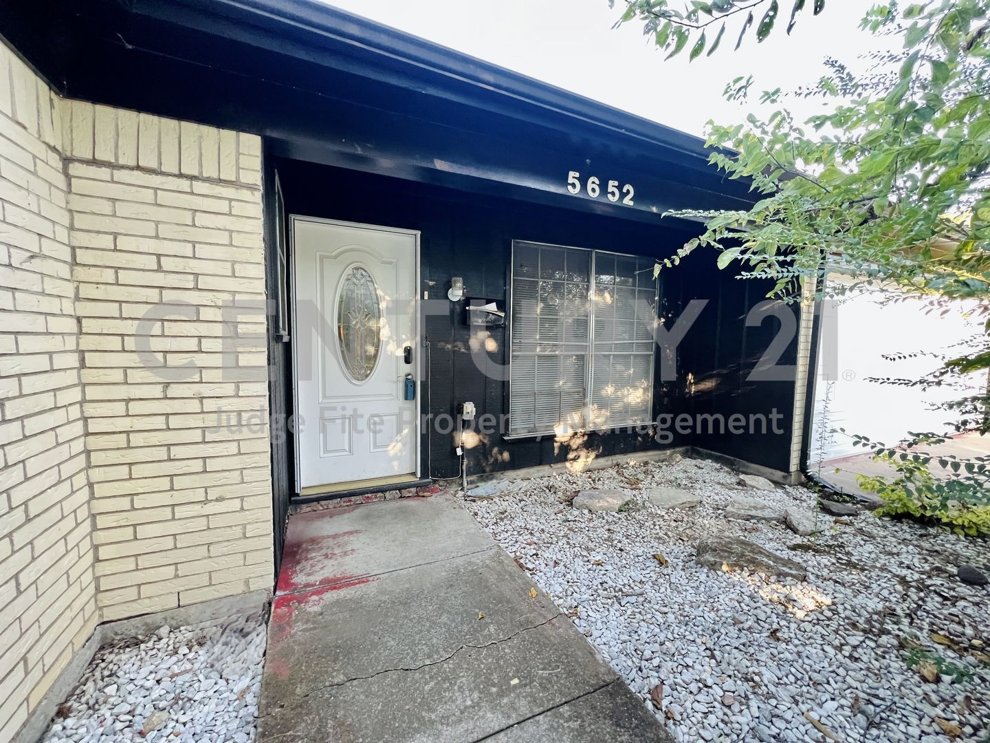 Fort Worth House: 5652 Conlin Drive
