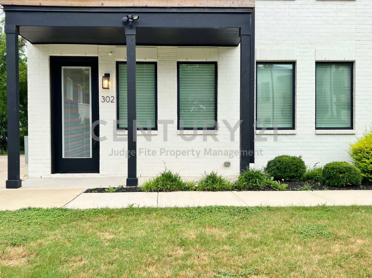 Waxahachie Condo: 408 Dr. Martin Luther King Jr. Boulevard #302