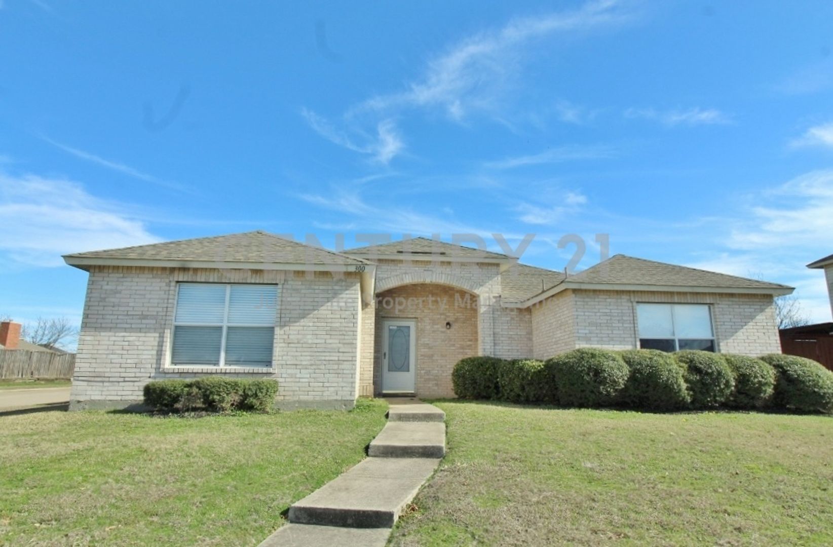 Cedar Hill House: 300 Rosewood Lane