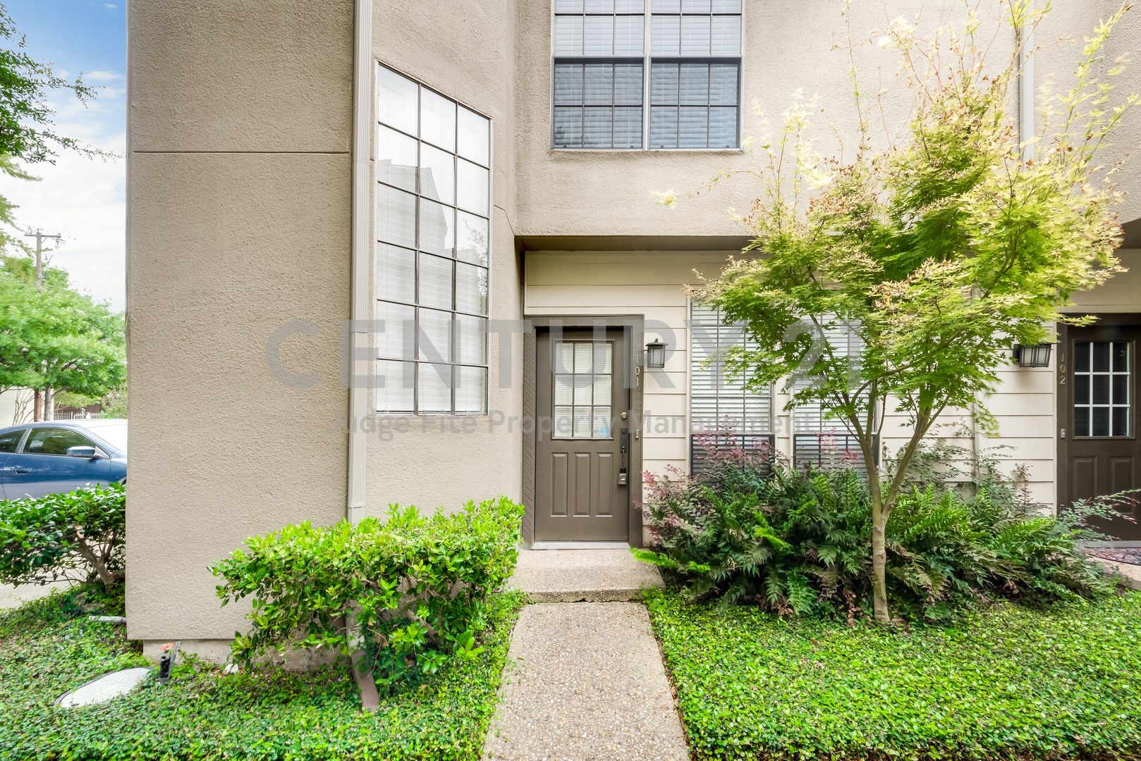Dallas Condo: 4132 Cole Avenue #101