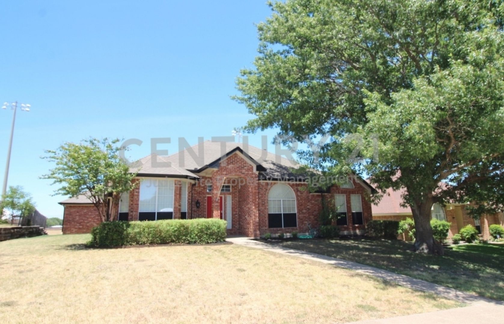 DeSoto House: 517 Tate Drive