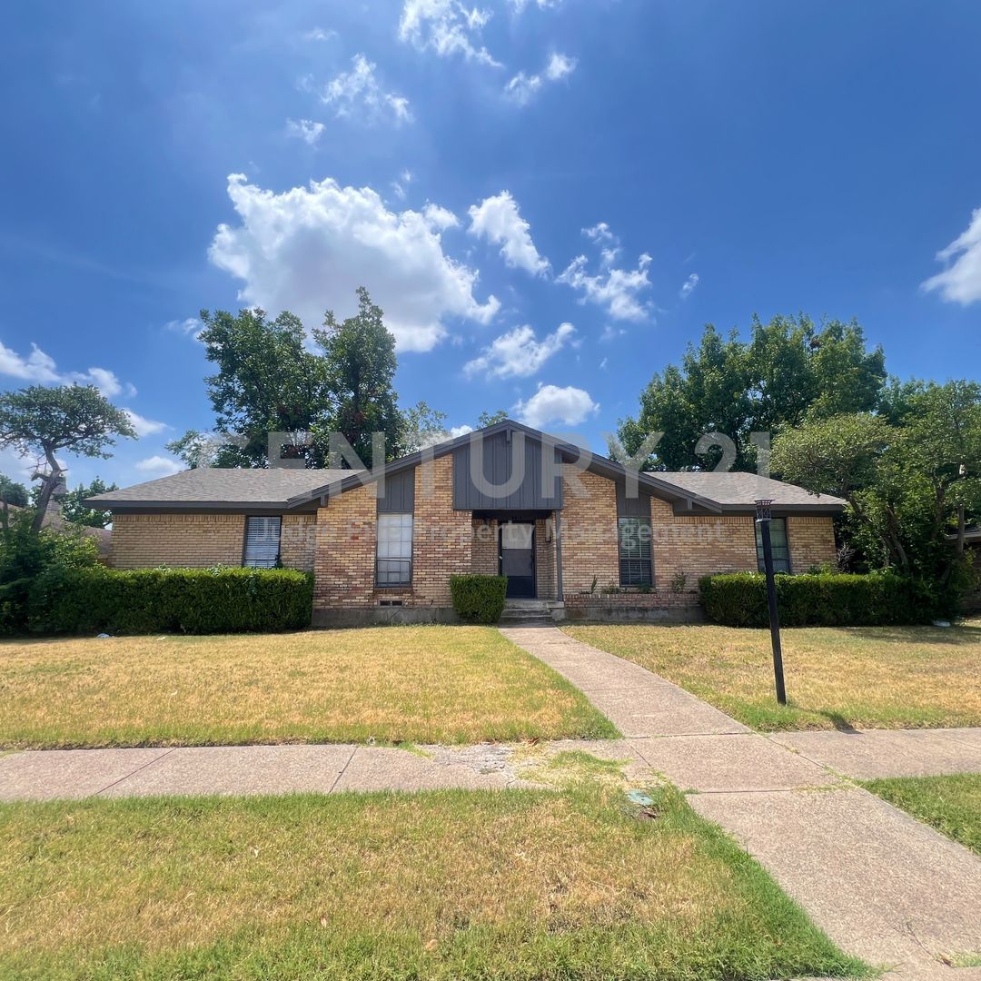 Garland House: 3910 Bucknell Drive