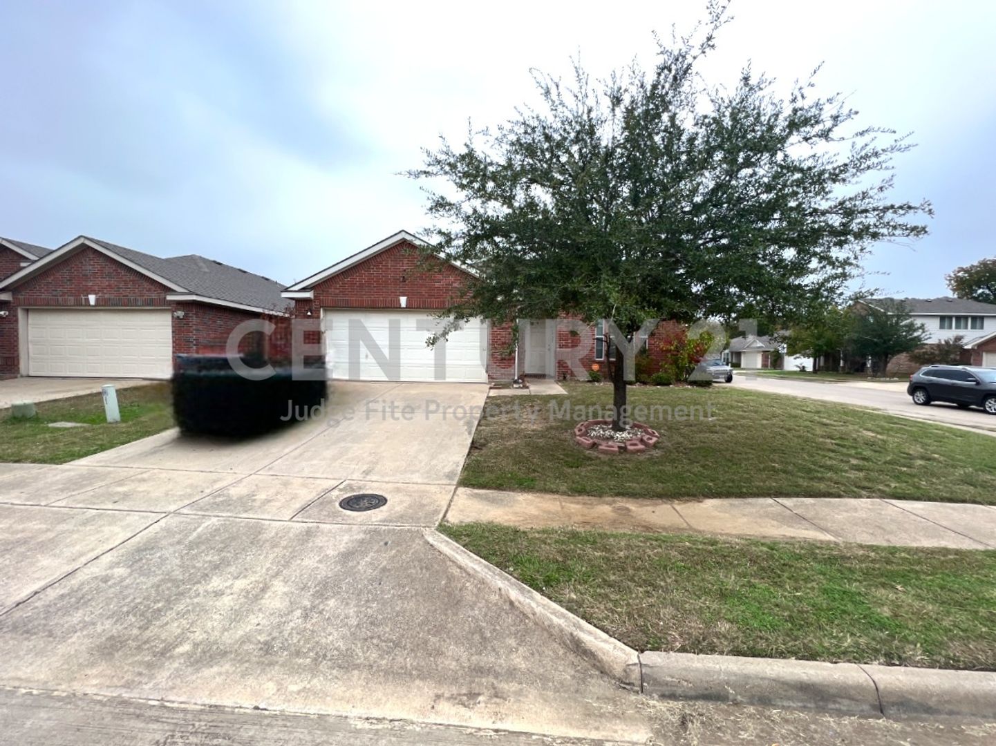 Dallas House: 1923 Pin Oak Lane