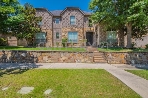 Stunning 2-Story 5/5/3 in Frisco Ready for Move-In! – photo 1