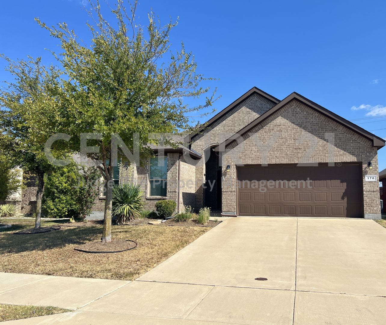 Waxahachie House: 170 Colter Drive