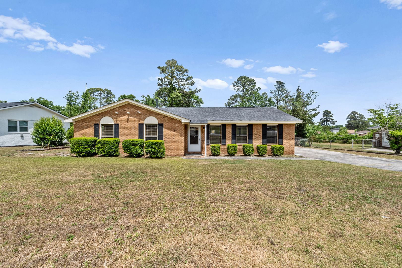 Martinez House: 262 Indian Creek Road