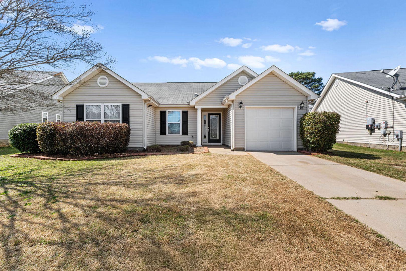 Aiken House: 110 Fox Haven Drive