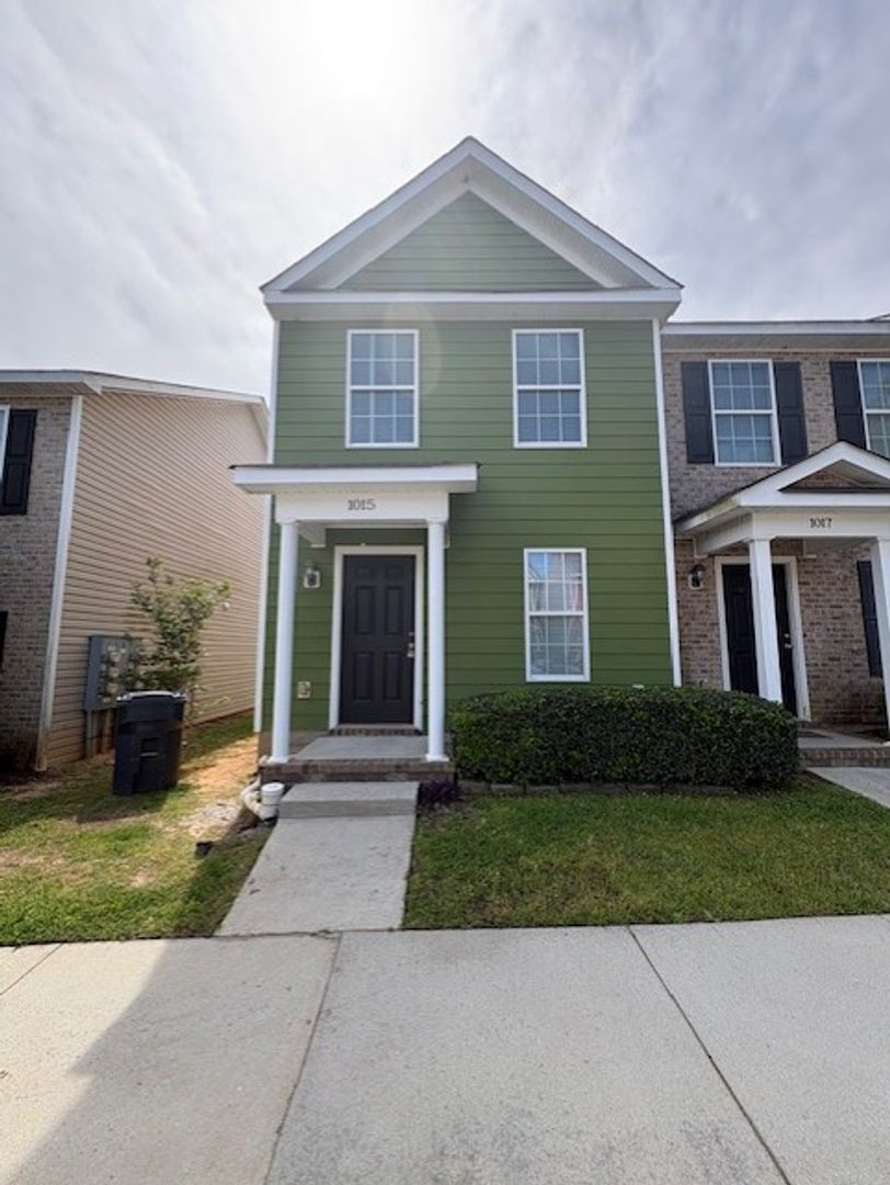 Evans House: 1015 Micah Trce