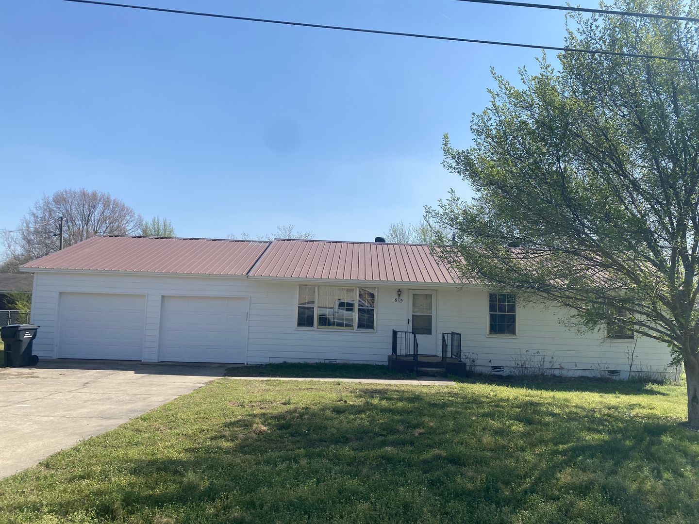 Jonesboro House: 915 Jonathan