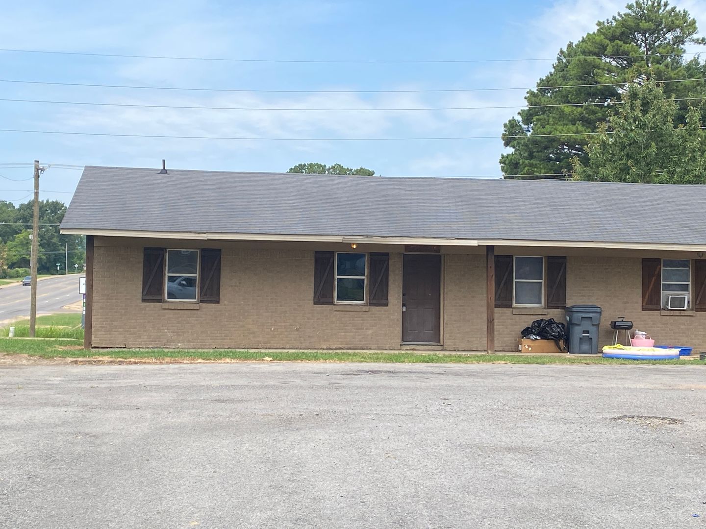 Jonesboro Apartment: 201 State Street