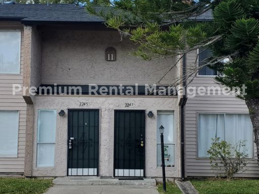 Spacious 2 Bedrooms near the Millenia Mall area – photo 1