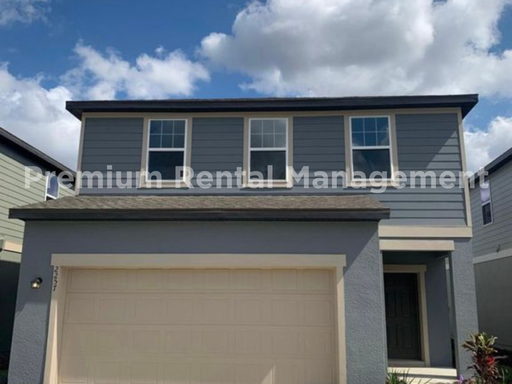 4 Bedroom 3 Bath Deland SFH in Lincoln Oaks with Granite Countertops and Stainless Appliances! – photo 1