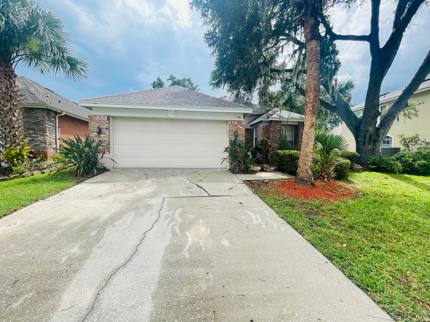 Kissimmee House: 1738 Golfview Dr
