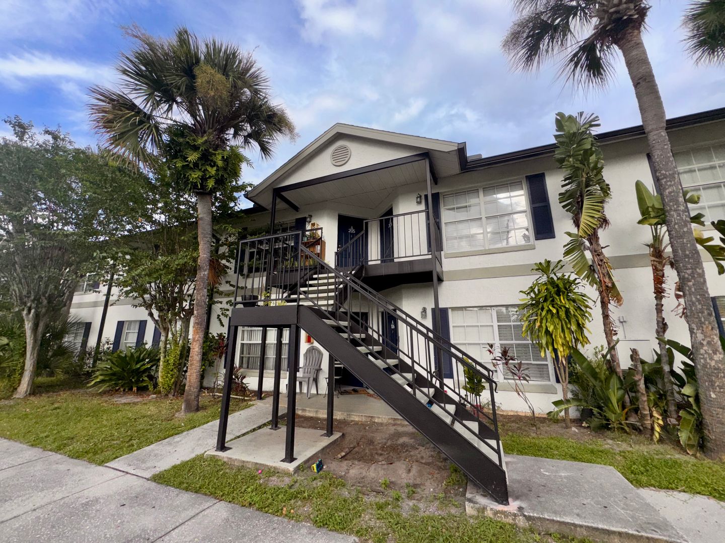 Winter Park Condo: 3651 Goldenrod Rd #206 A (LO)