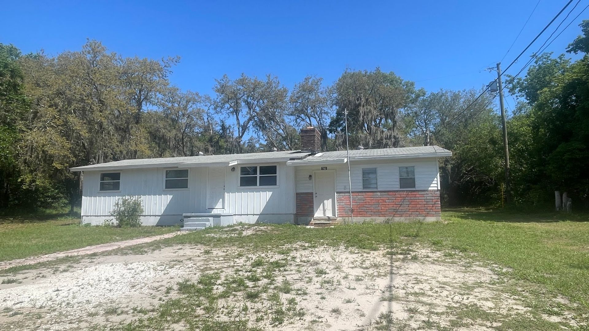 DAVENPORT House: 703 GOTTS RD