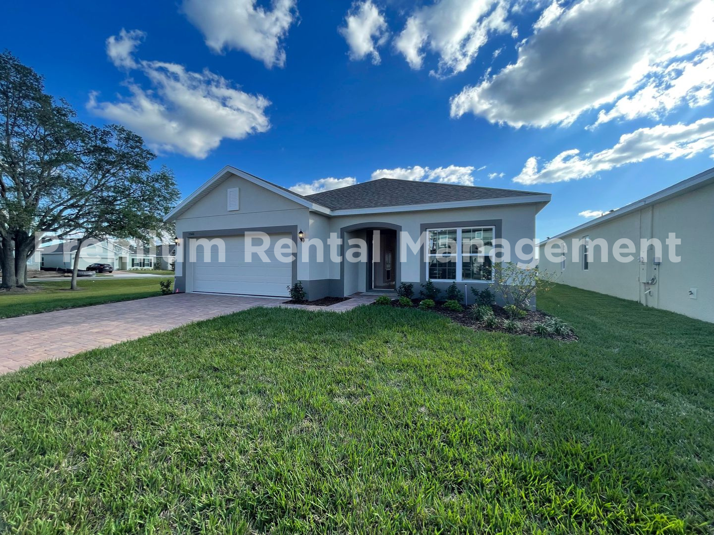 St. Cloud House: 5566 Sabal Drive