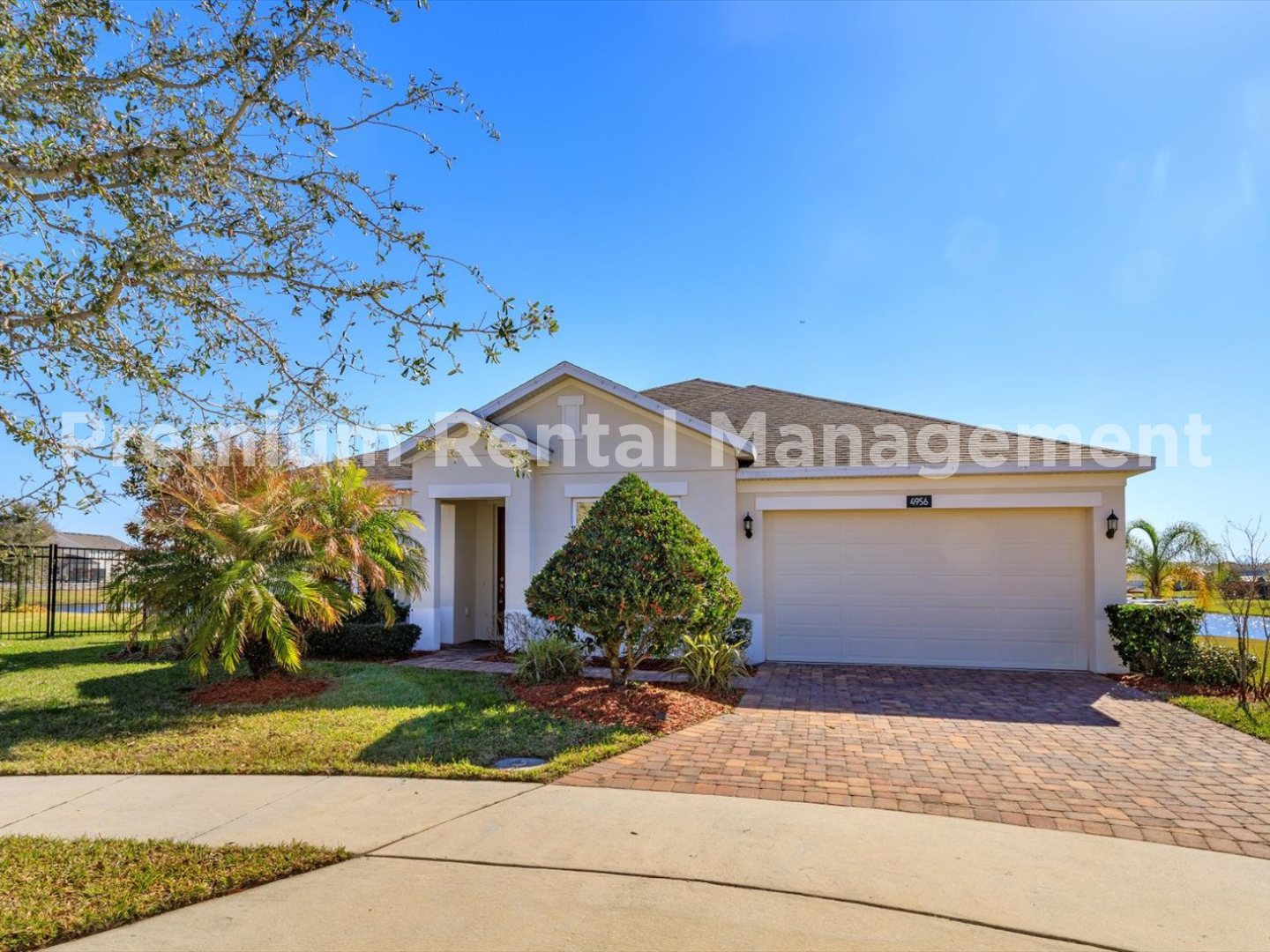 St Cloud House: 4956 Blanche Court