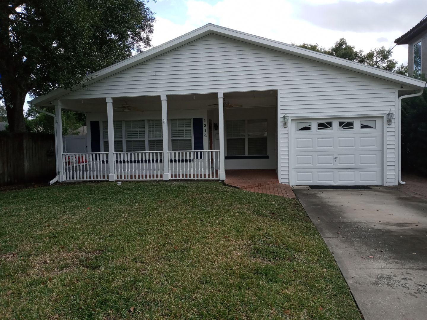 Orlando House: 1512 Pinehurst Place