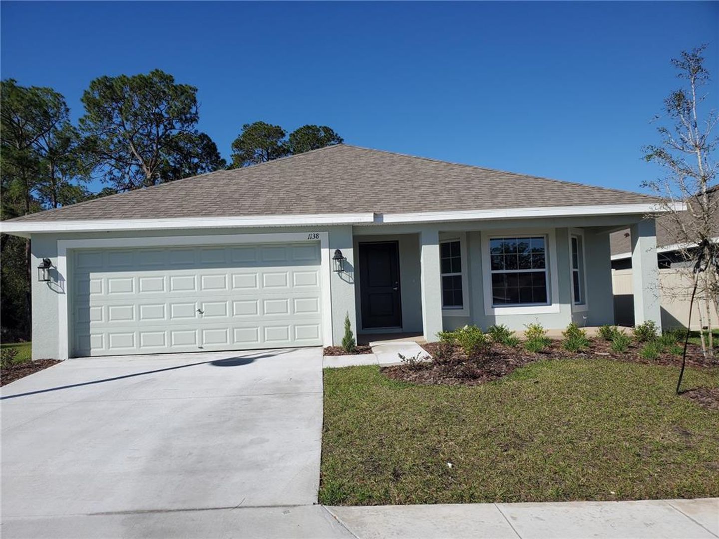 Davenport House: 1138 Berry Ln