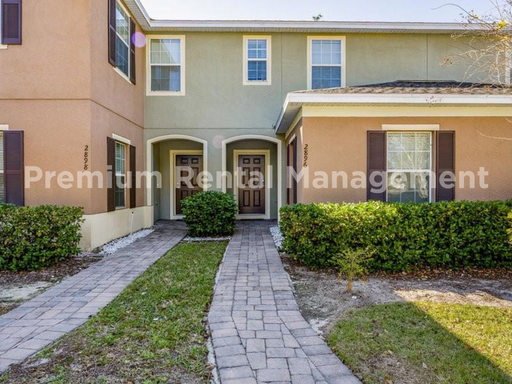 3 Bedroom 3 Bath Kissimmee Emerald Lake Townhome with 2 Master Suites and Stainless Appliances!