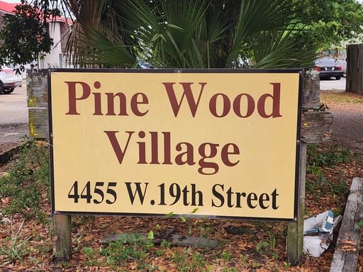 Pine Wood Village – photo 1