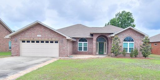 Lynn Haven! Custom Built Brick Home! 4 bedroom 2.5 Bath 2 Car Garage – photo 1