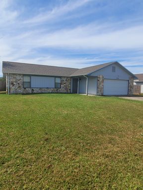 Callaway 3 bedroom 2 bath home w/2 car garage! – photo 1