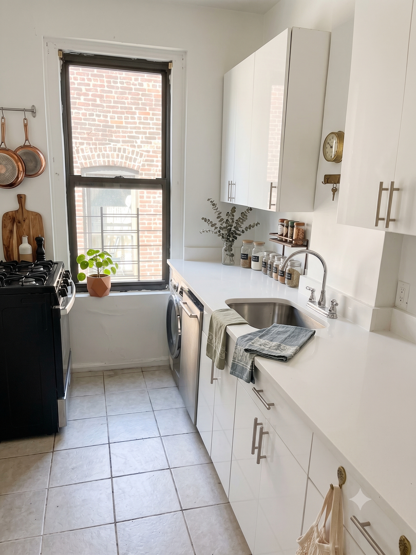 New York Apartment: 630 West 172nd Street