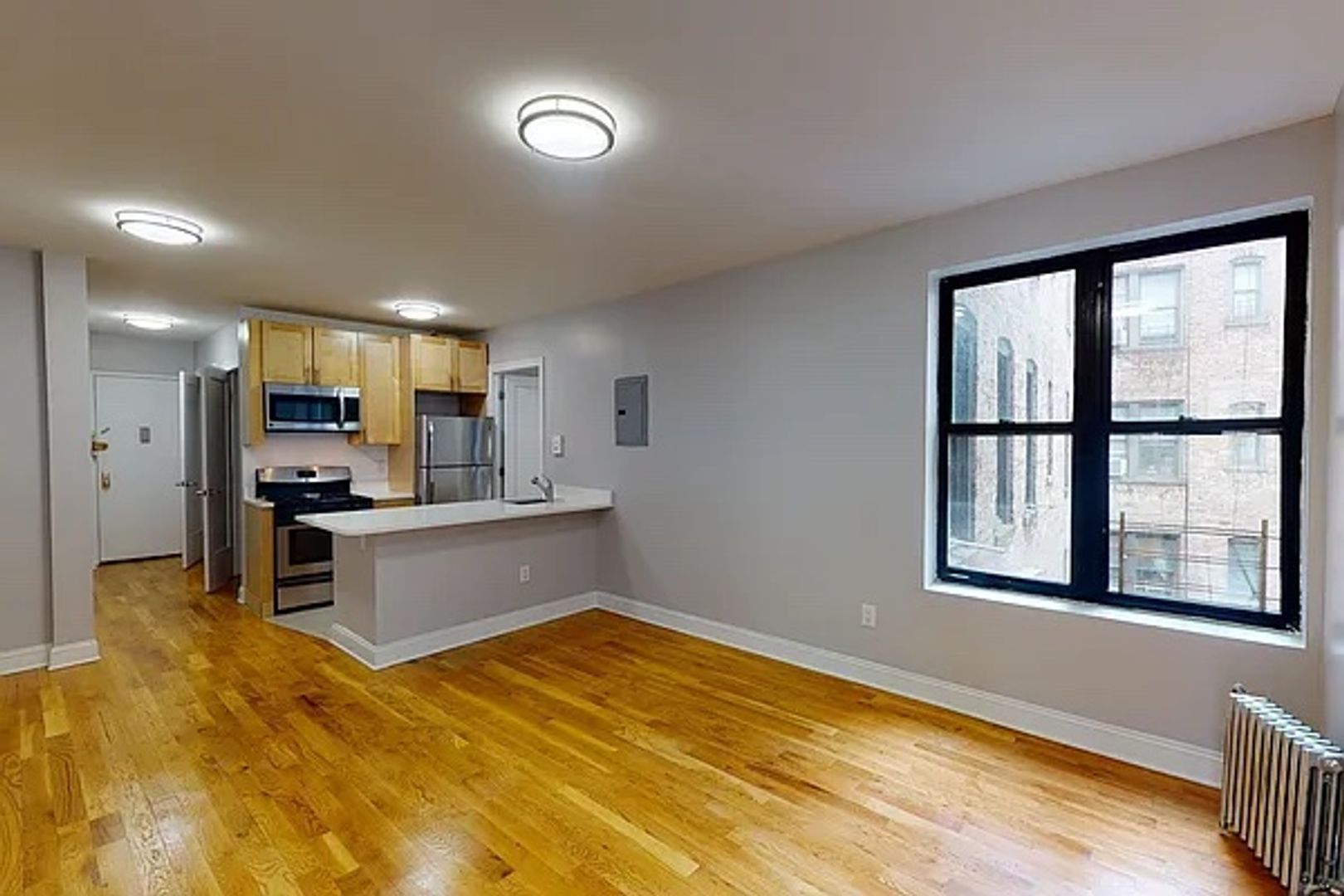New York Apartment: 105 Haven Ave