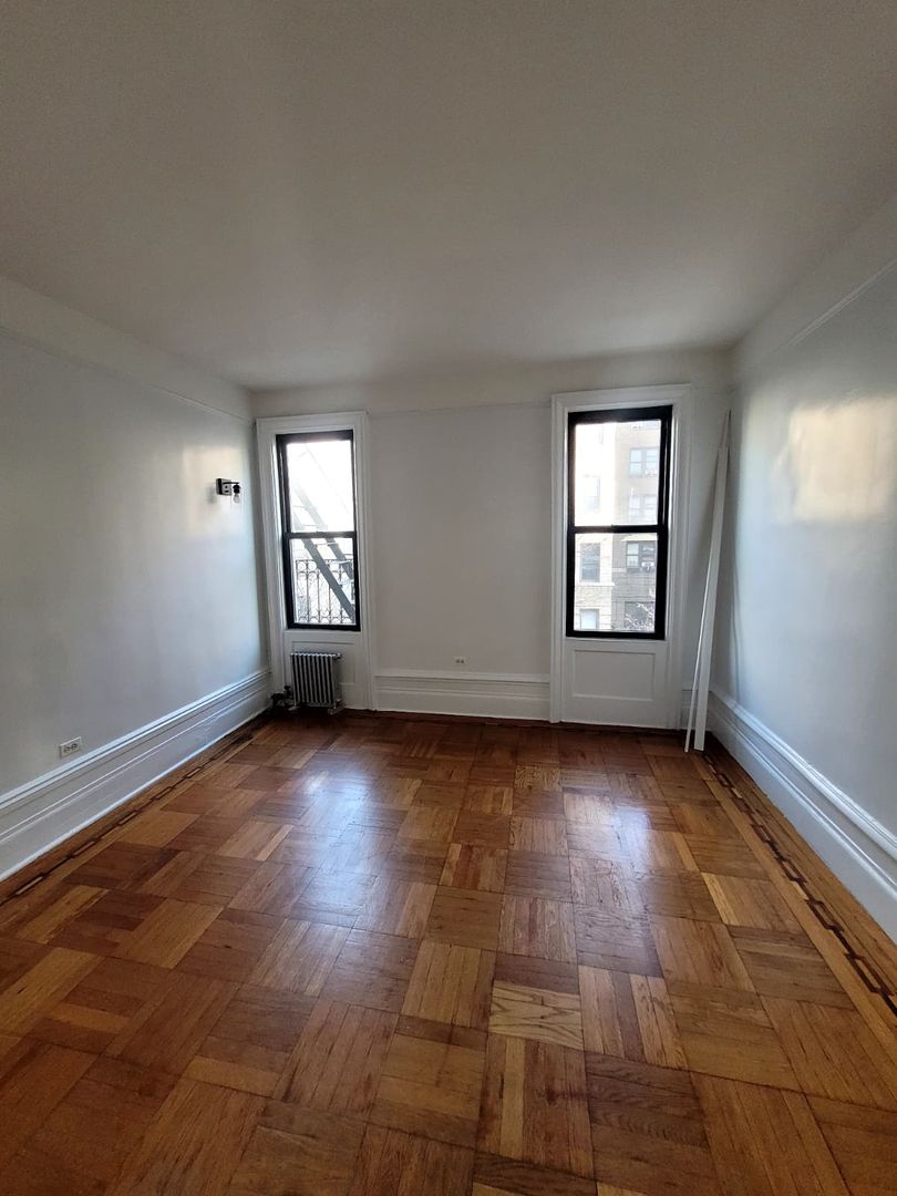 New York Apartment: 630 West 172nd Street