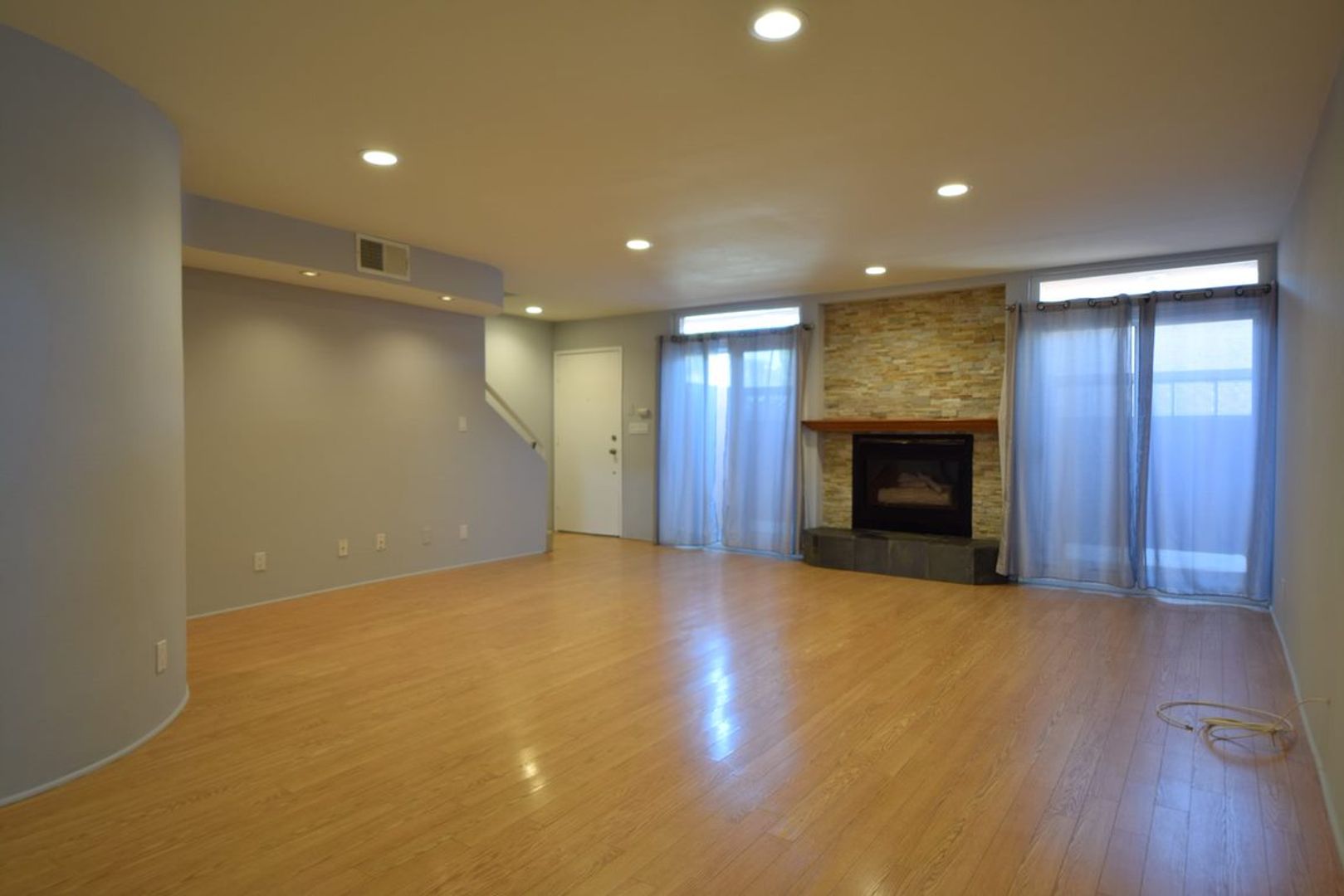 Culver City House: 3918 Huron Ave #5