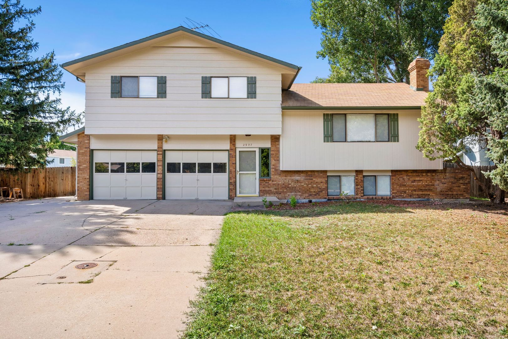 Fort Collins House: 2907 Rocky Mountain Ct