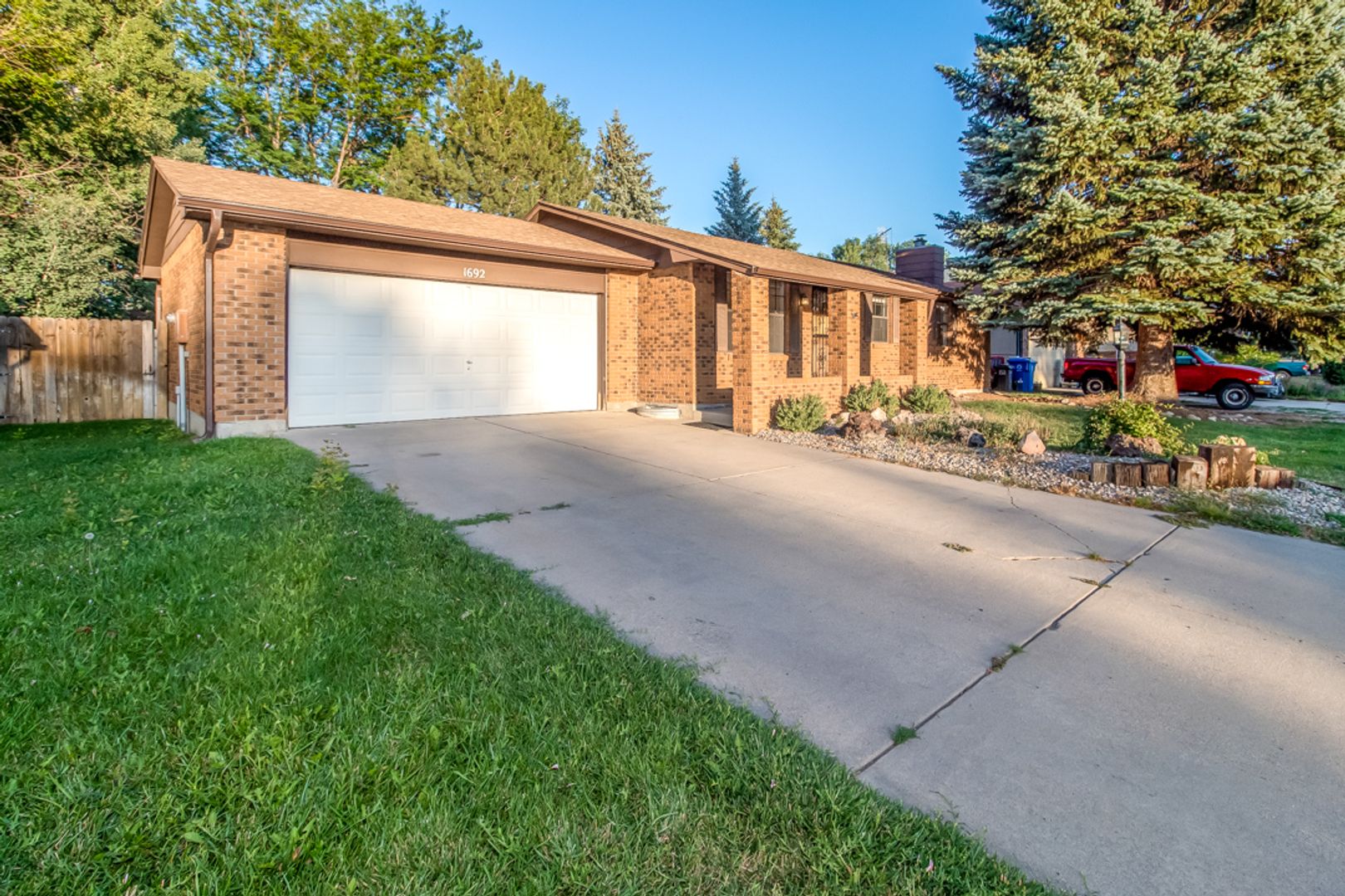 Loveland House: 1692 Juliana Ave