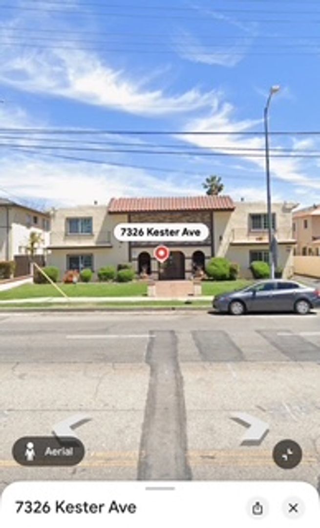 Van Nuys Apartment: 7326-7330 Kester Avenue