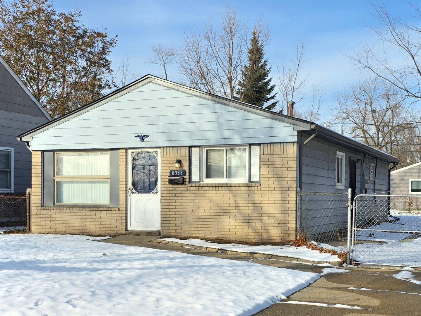 Warren House: 8033 Studebaker Ave.