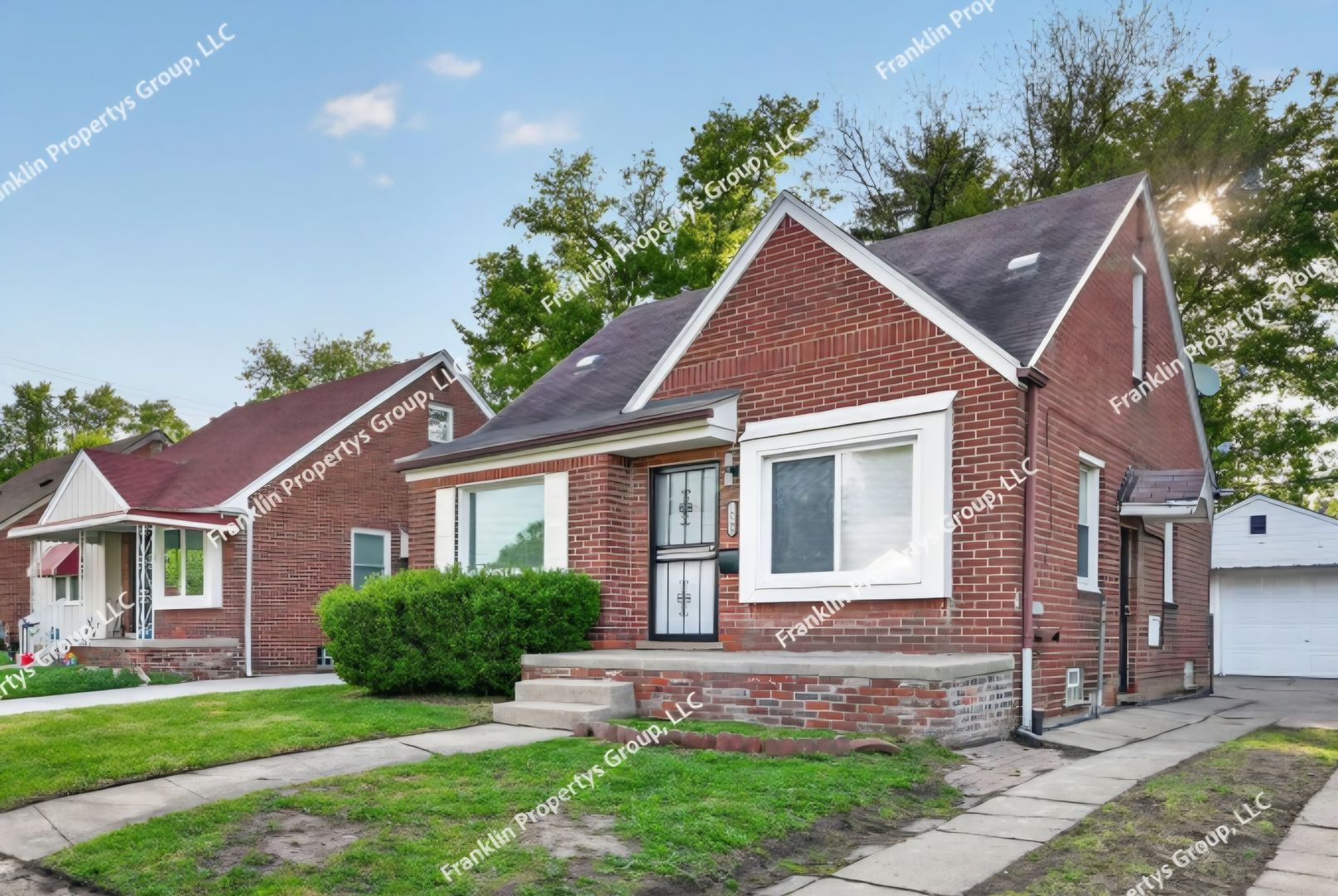 Detroit House: 18500 Archdale