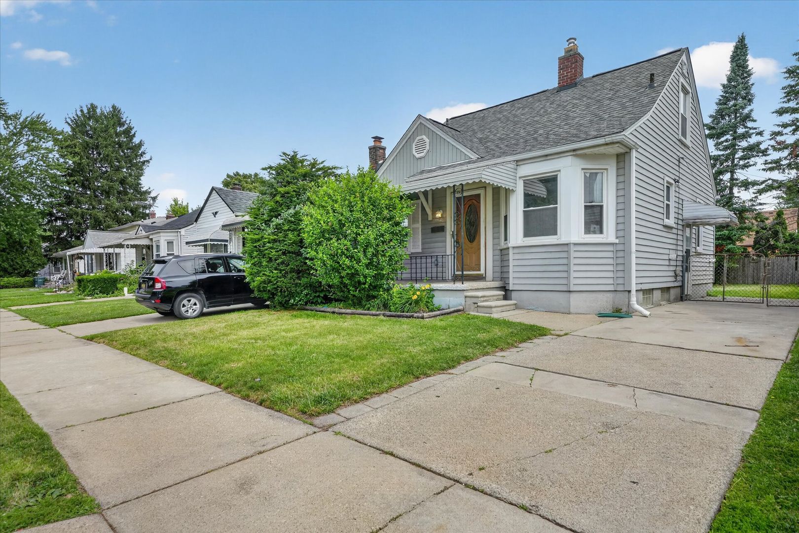 Lincoln Park House: 2090 Cicotte