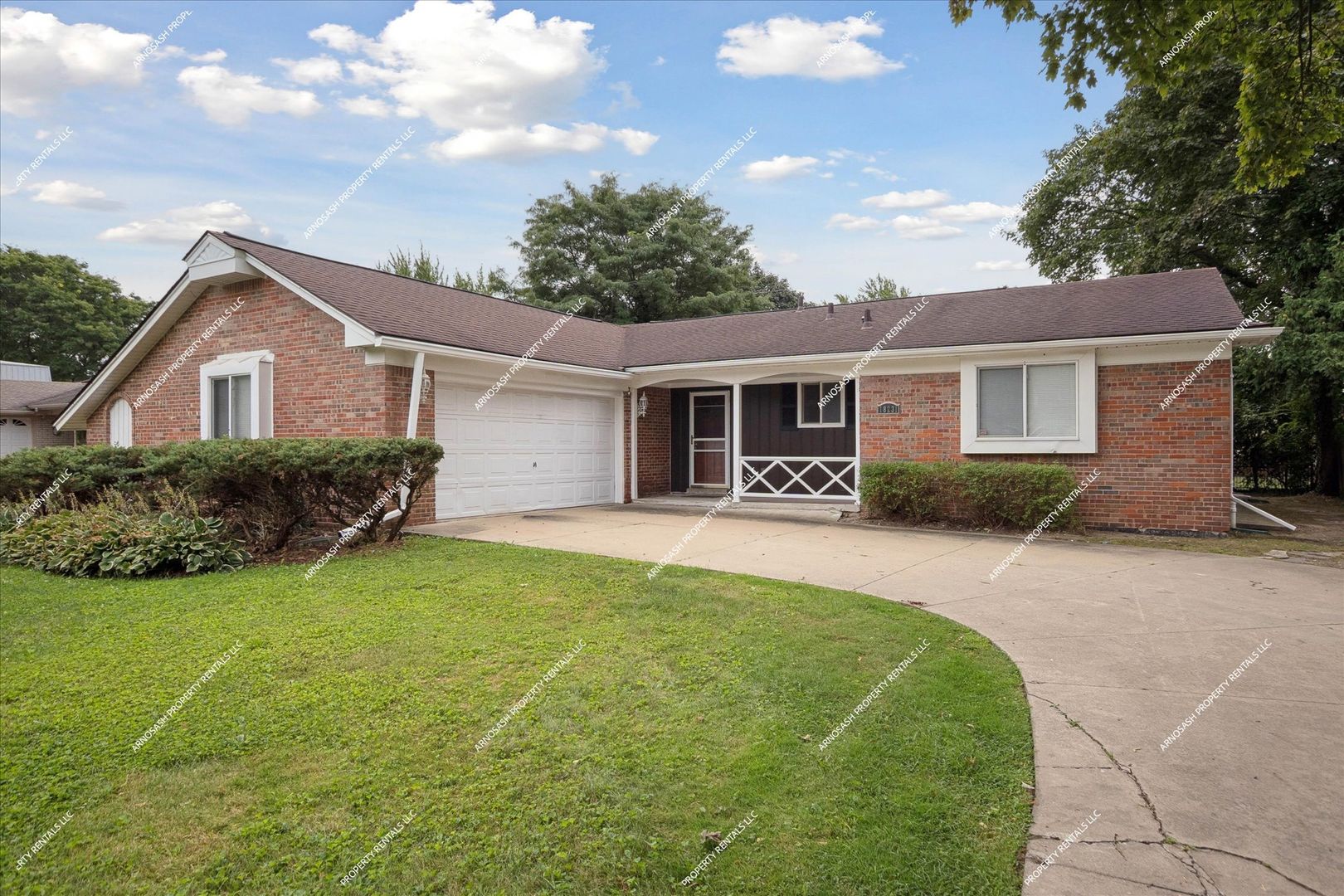 Southfield House: 18231 Ramsgate Drive