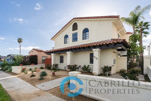 Stunning 3-Bedroom, 2 1/2-Bathroom Apartment in Vibrant Normal Heights – photo 1