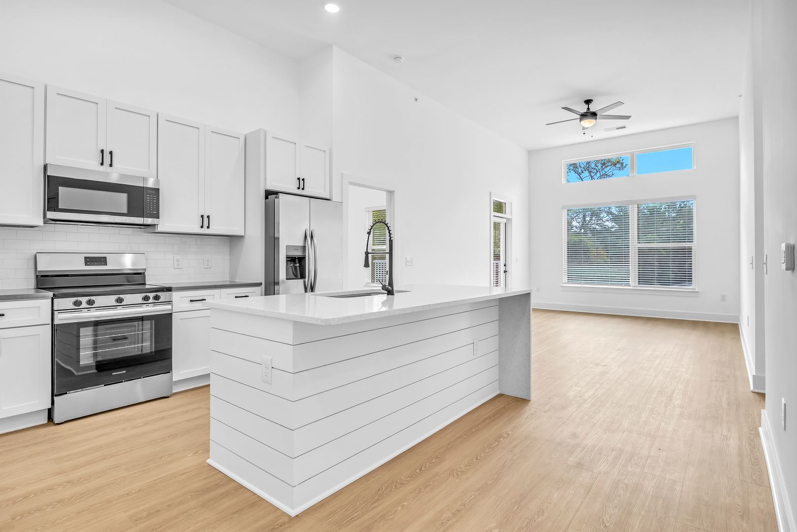 Wilmington Apartment: 610 S Kerr Ave