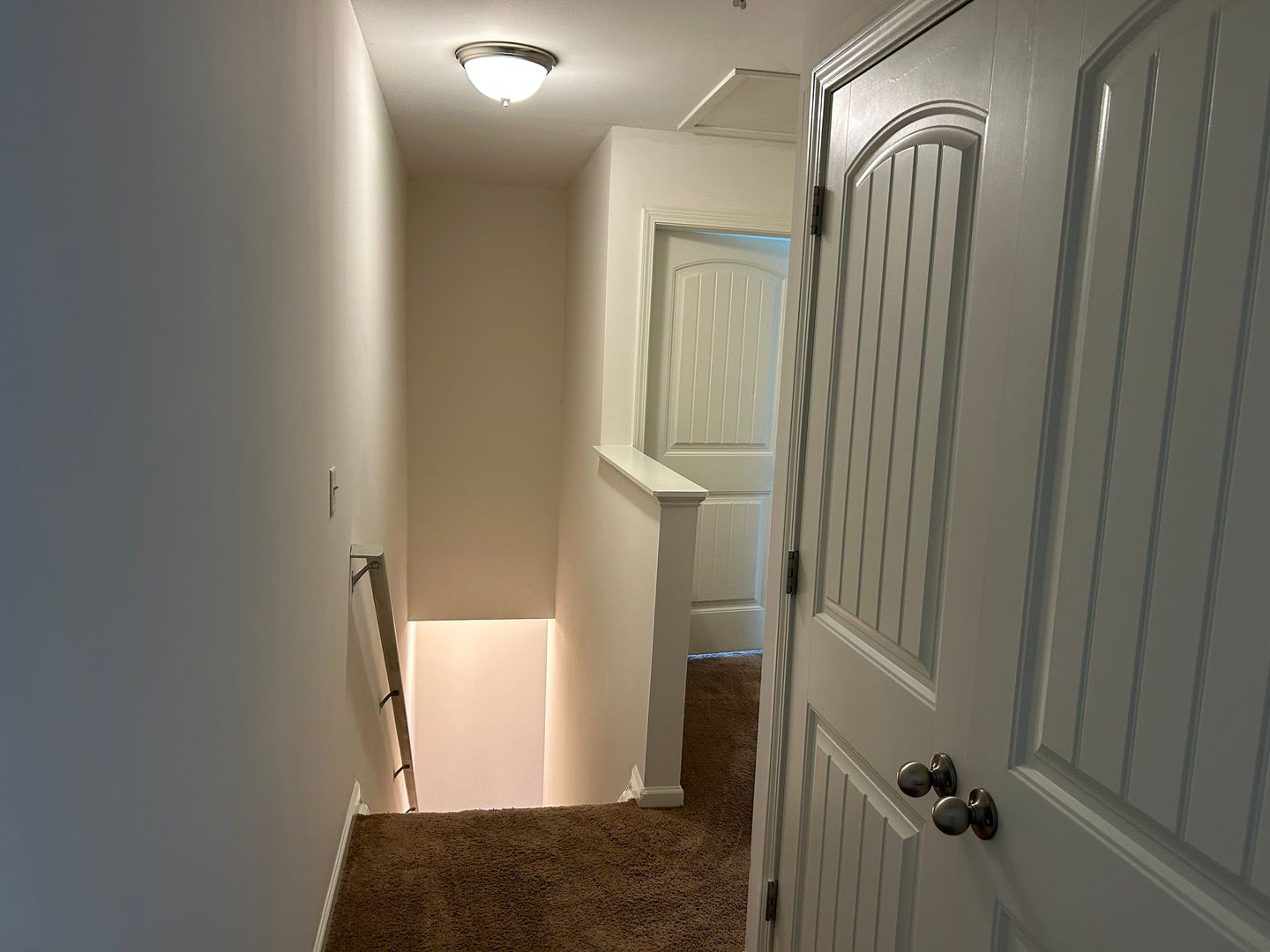 Wilmington Apartment: 208 Jordan Lane