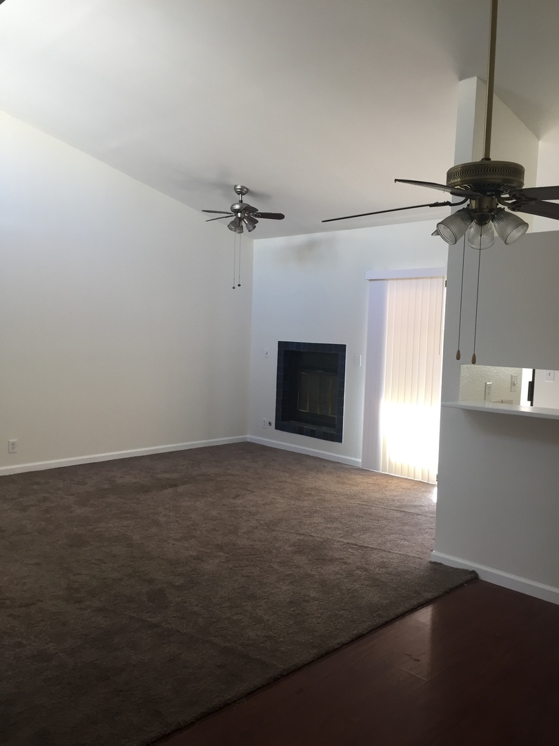 El Segundo Apartment: 325-333 Richmond Street