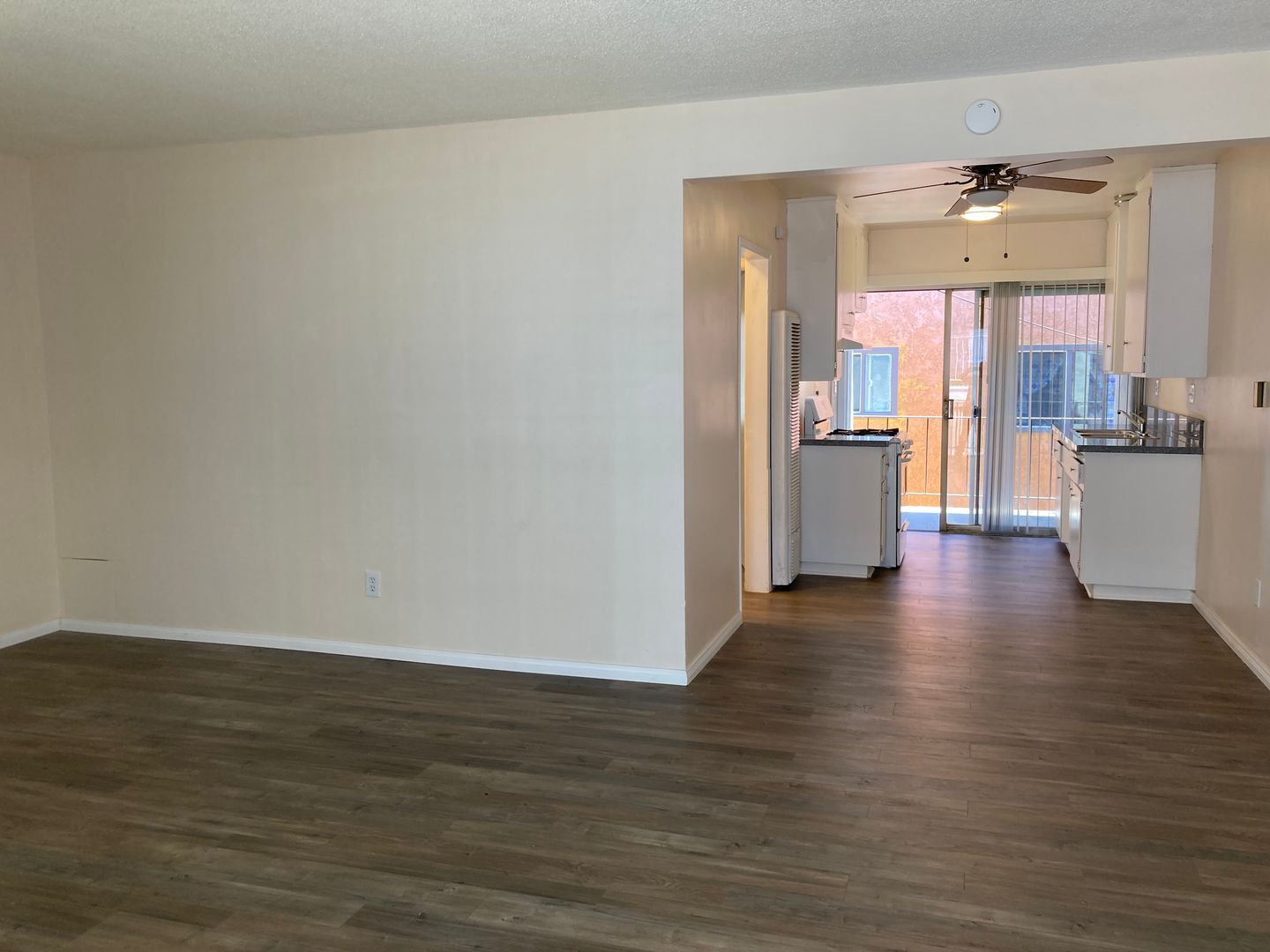 Long Beach Apartment: 1424 Obispo Avenue