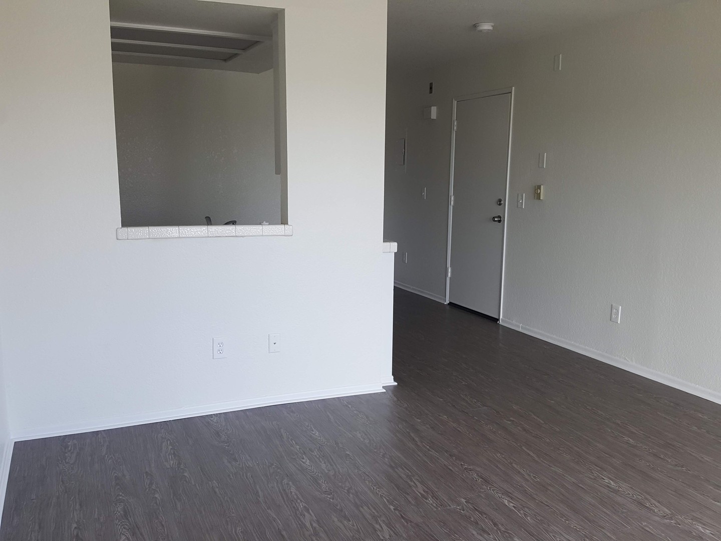 San Pedro Apartment: 501 W. 14th Street
