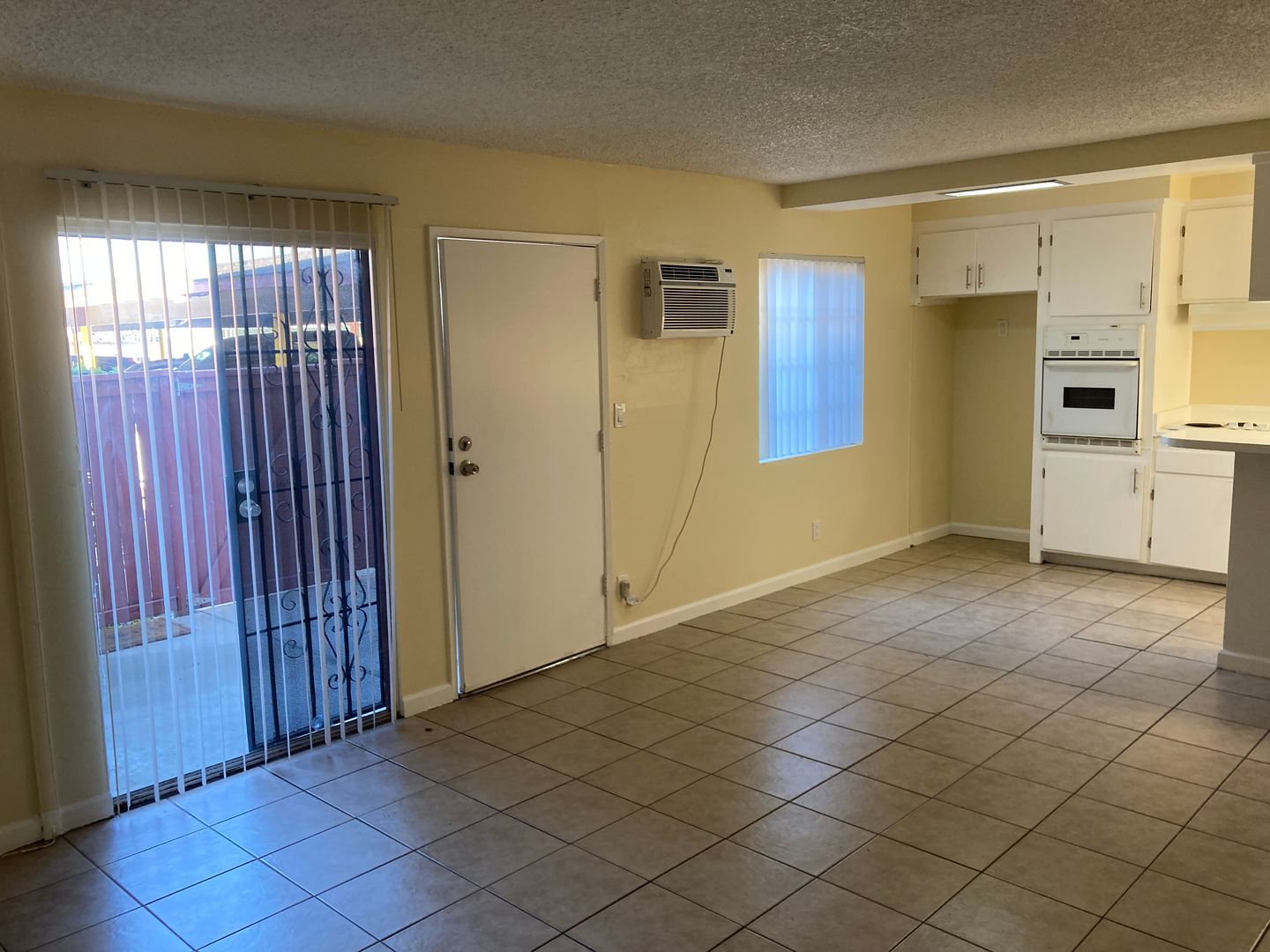 Long Beach Apartment: 1200-1260 E. 52nd Street